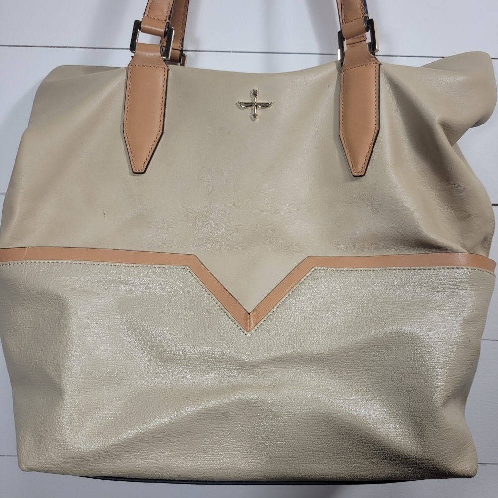 Pour La Victoire Purse Women's Two-toned Large Leather Satchel Bag Tote Purse